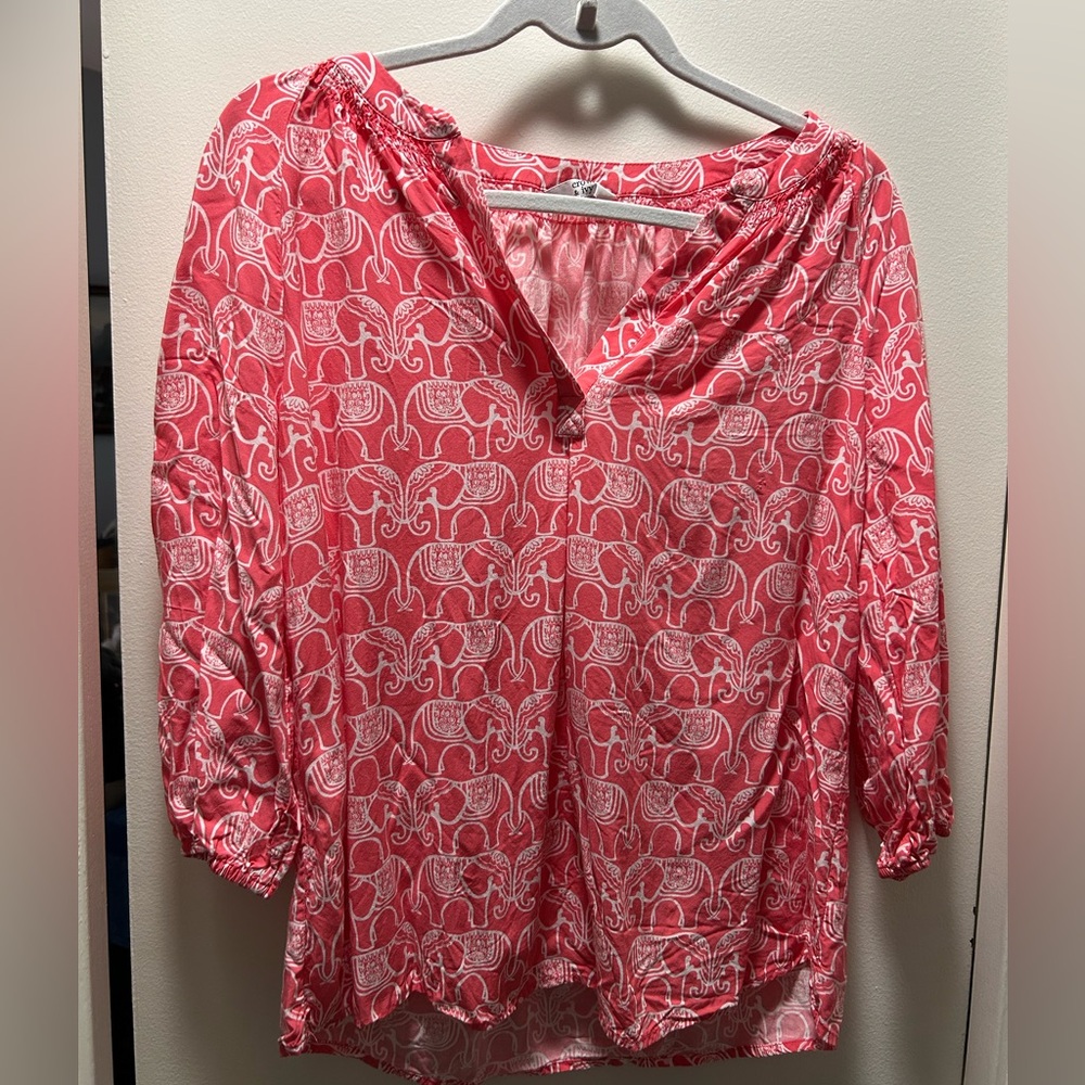 Crown & Ivy Blouse 🐘